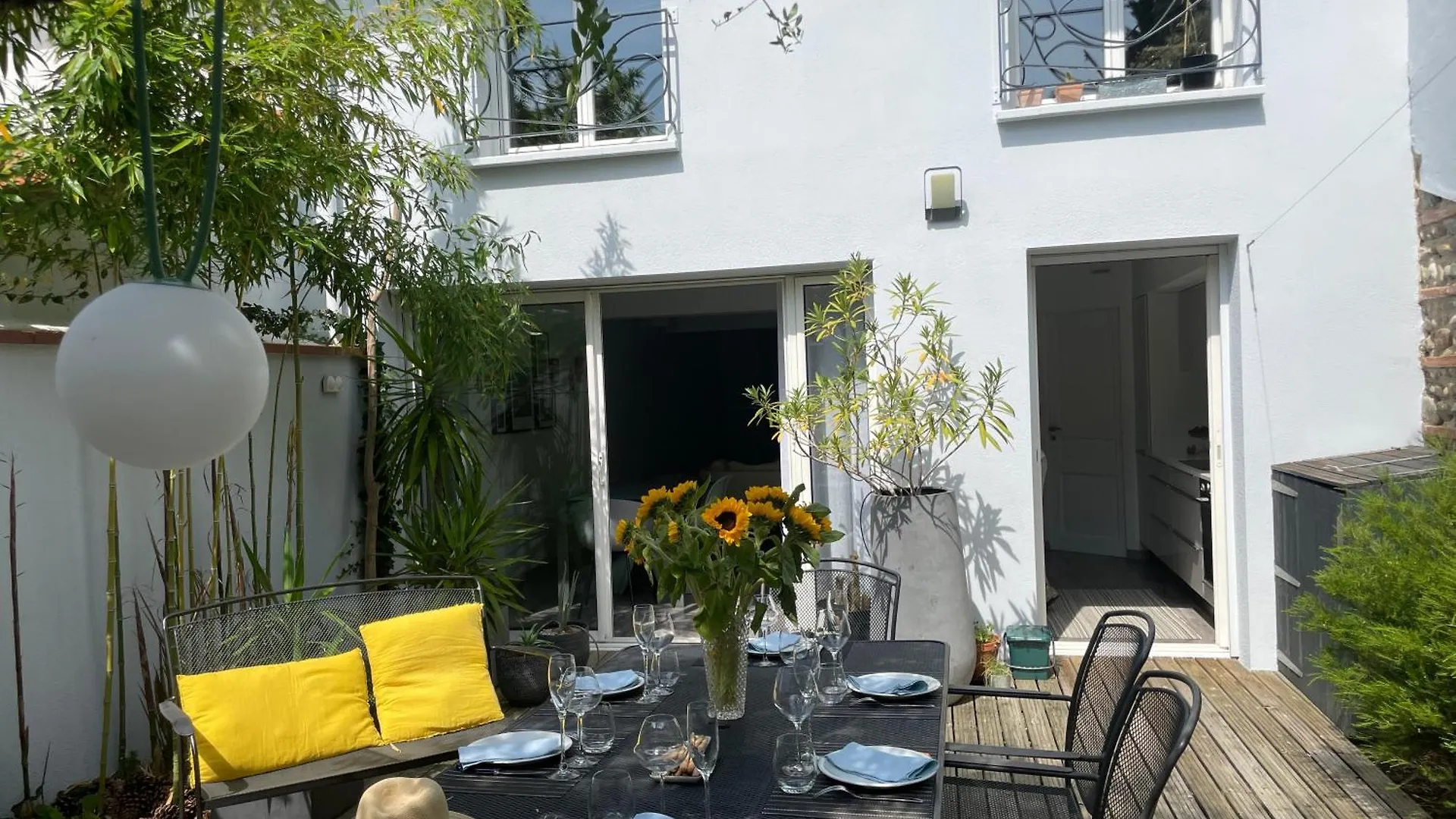 Hébergement de vacances Villa La Maison Jasmin - 8 Personnes - Parking Prive - Climatisation - Jardin à Toulouse