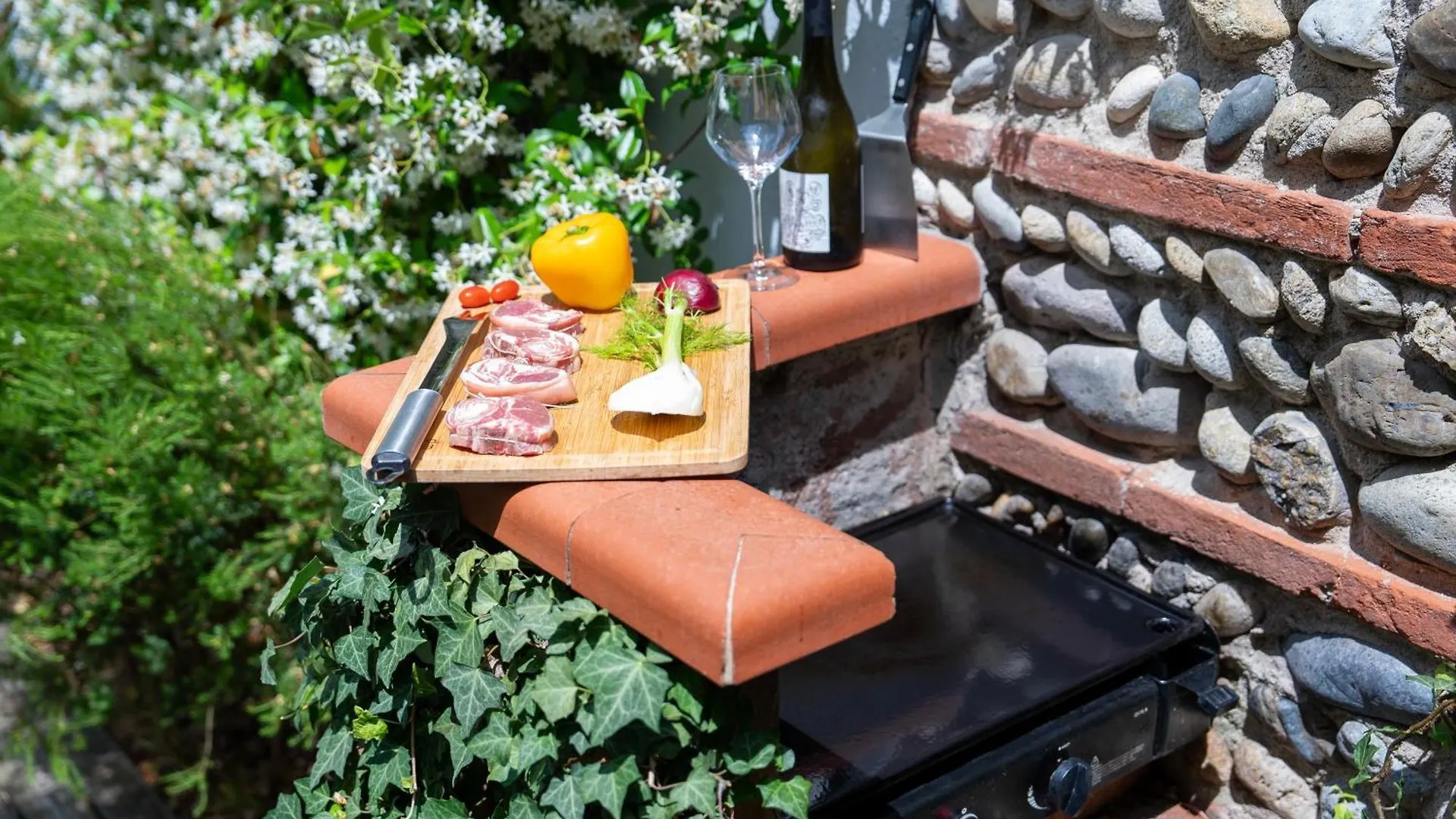 Villa La Maison Jasmin - 8 Personnes - Parking Prive - Climatisation - Jardin à Toulouse France