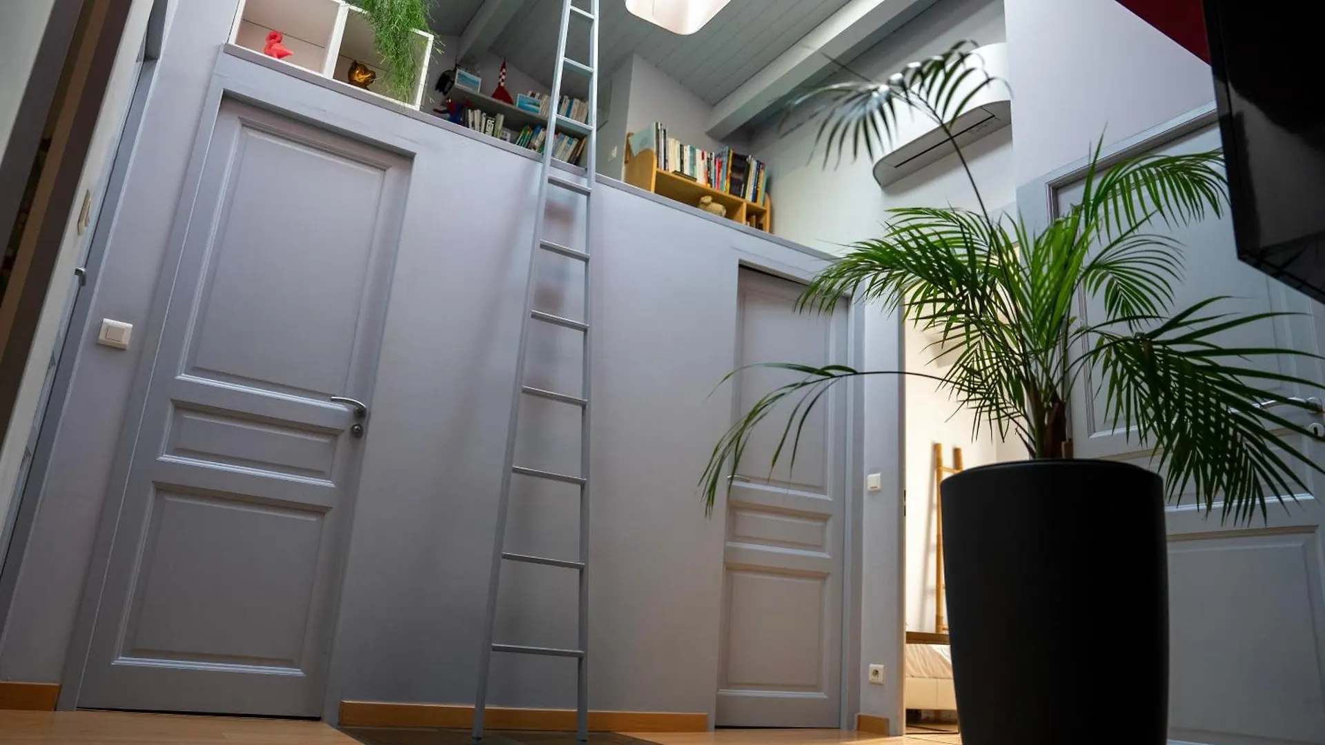 Villa La Maison Jasmin - 8 Personnes - Parking Prive - Climatisation - Jardin à Toulouse Hébergement de vacances